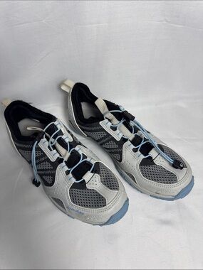Pearl Izumi Gray and Light Blue Cycling Shoes with Shimano SM-SH51 SPD Clips